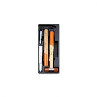 TERMOFORMATO RIGIDO CON SET DI UTENSILI